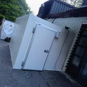 plusna rashladna komora spolja